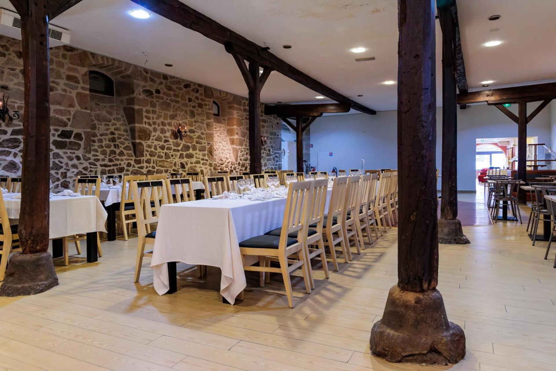 Logis Hotel Restaurant Auberge De La Xaintrie Saint-Privat  Exteriér fotografie